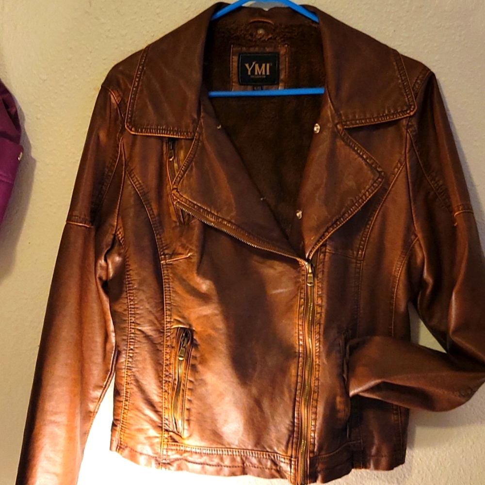 Awesome vintage brown faux leather jacket, moto style, size XL/REG fits M/L